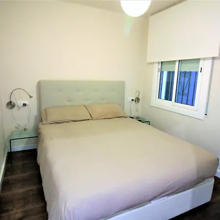 Global Immo 3338 Nirvana Apartamento Rosas